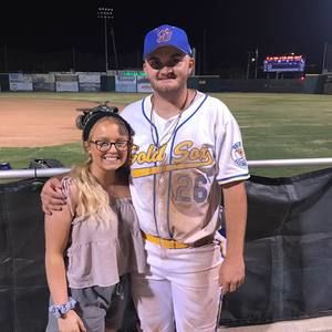 Meet your Posher, Josi